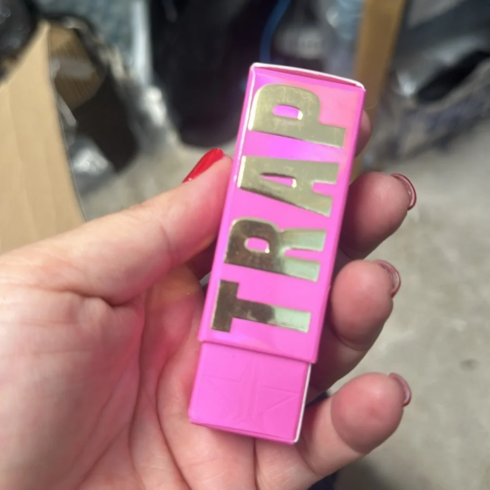 Jeffree Star Velvet Trap GOD’S GIFT Lipstick